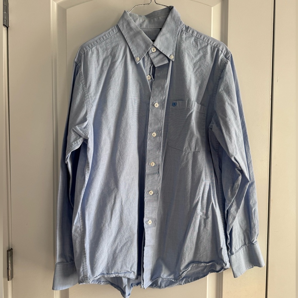 Izod Men's Light Blue Casual Button-Down Shirt